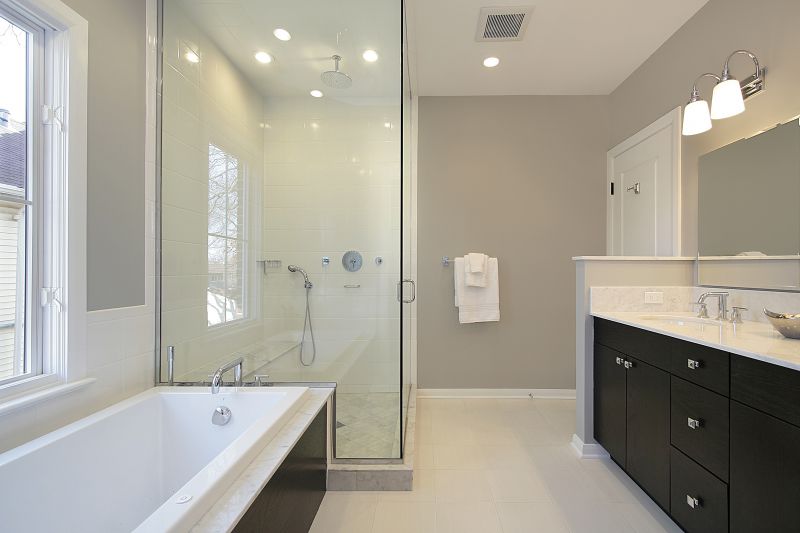 Elegant Shower & Tub Combos